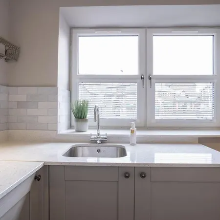 2 Bedroom 2 Bathroom By Letmestay Ferienhaus Ambleside